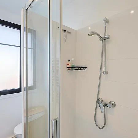 Appartement élégant T2, Vue Dégagée, 300m De Roland Garros